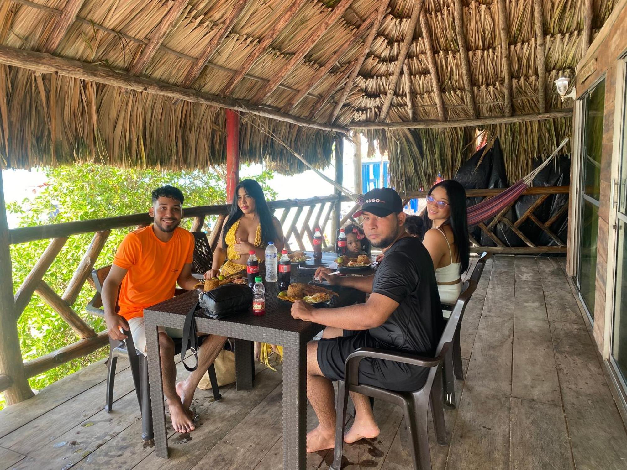 Posada Shekinah Baru Playa Blanca Exterior photo